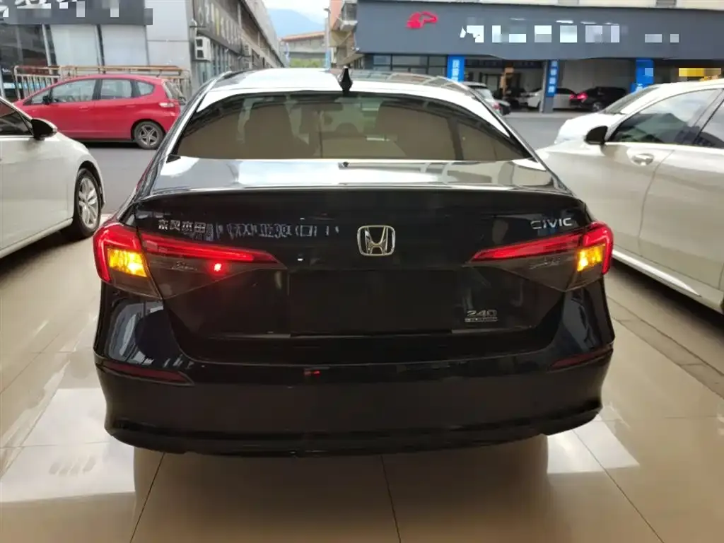 Honda Civic 2023 из CN, фото 6