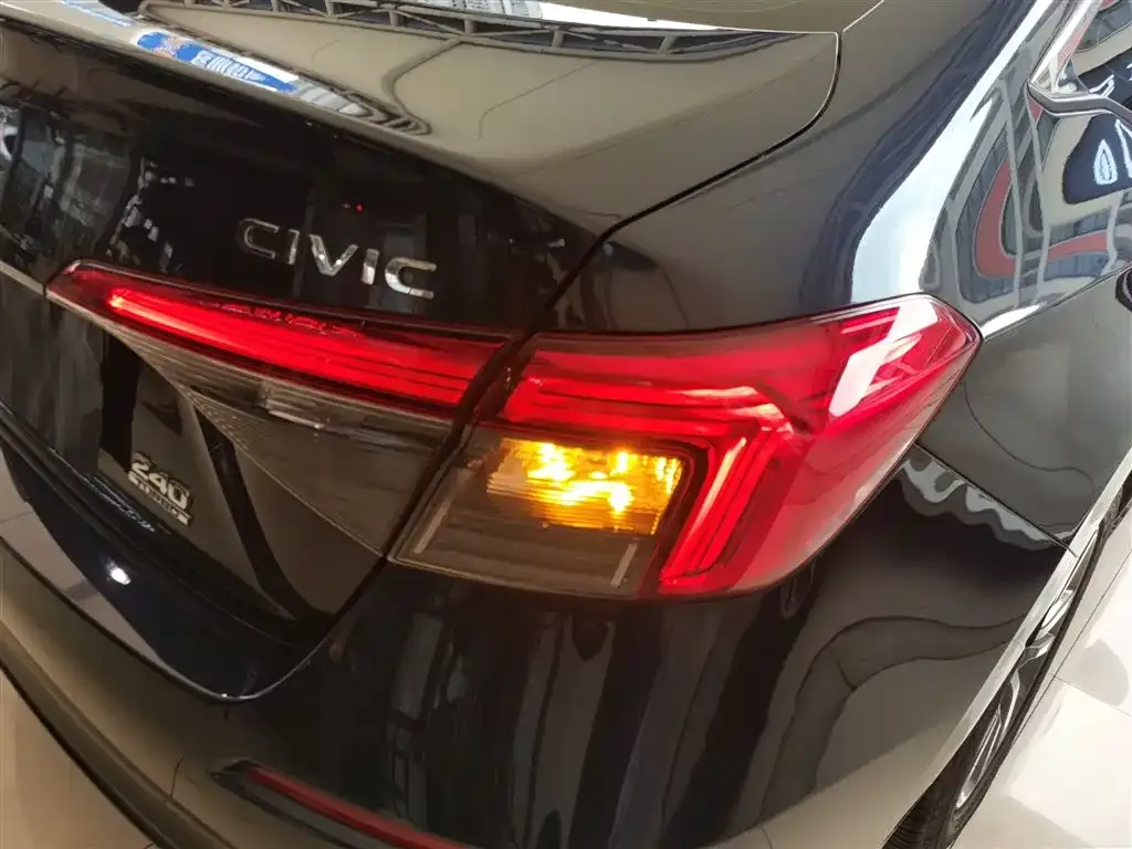 Honda Civic 2023 из CN, фото 8