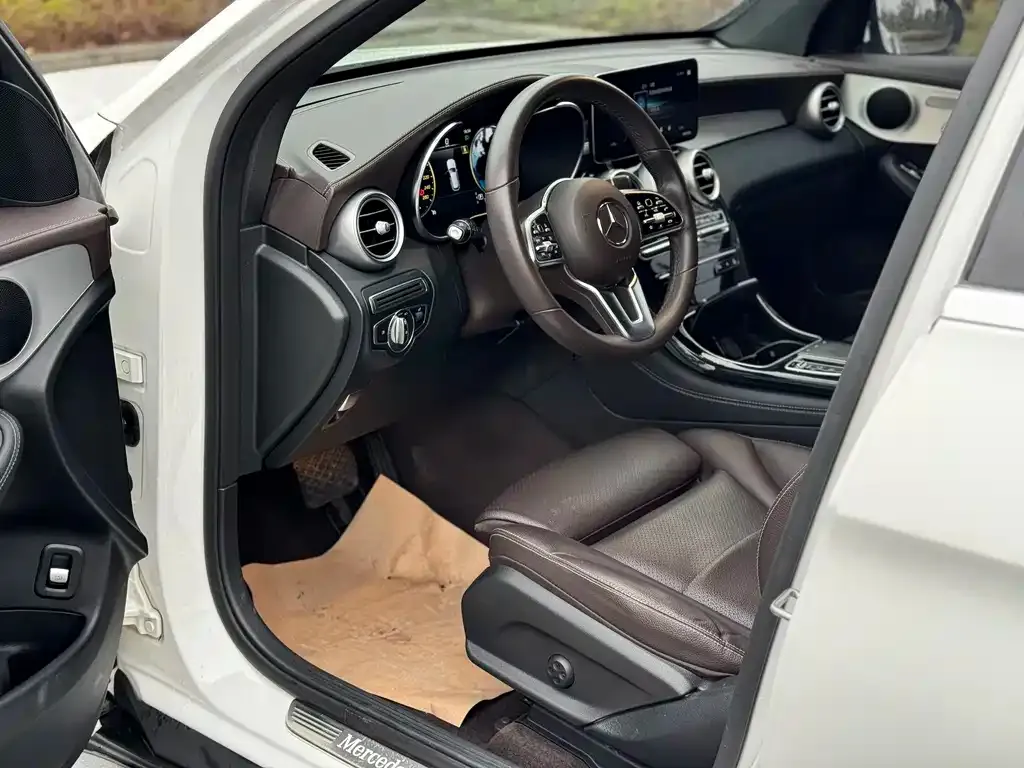 Mercedes-Benz GLC 2022 из CN, фото 8