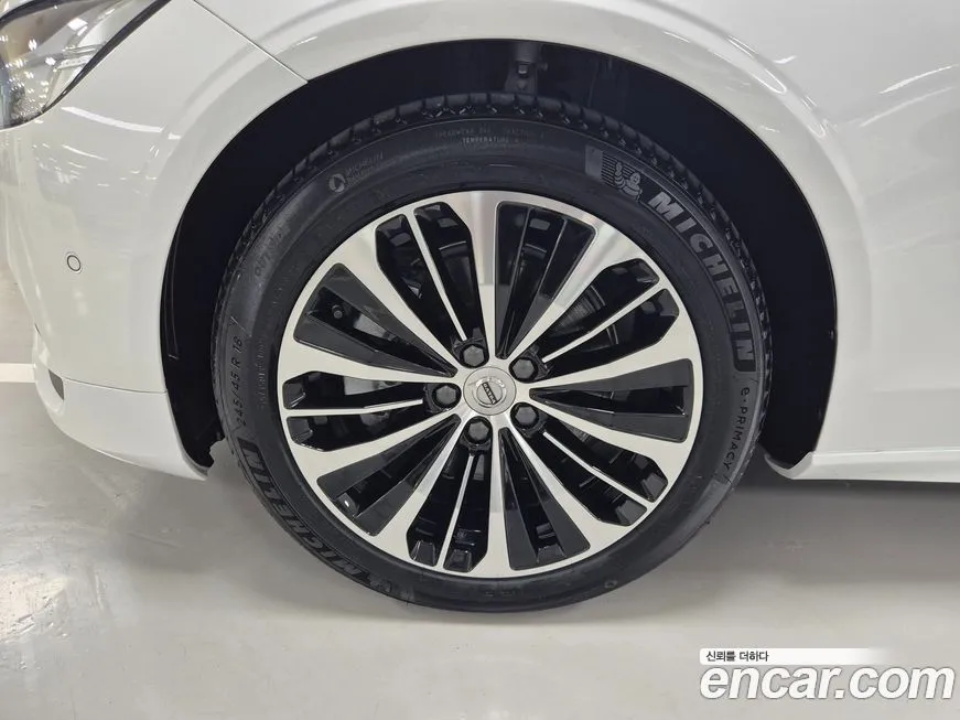 Volvo S90 2025 из KR, фото 5