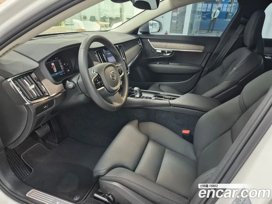 Volvo S90 2025 из KR, фото 9