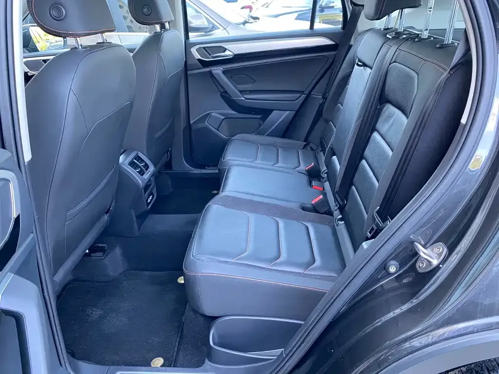 Volkswagen Tayron 2021 из CN, фото 8