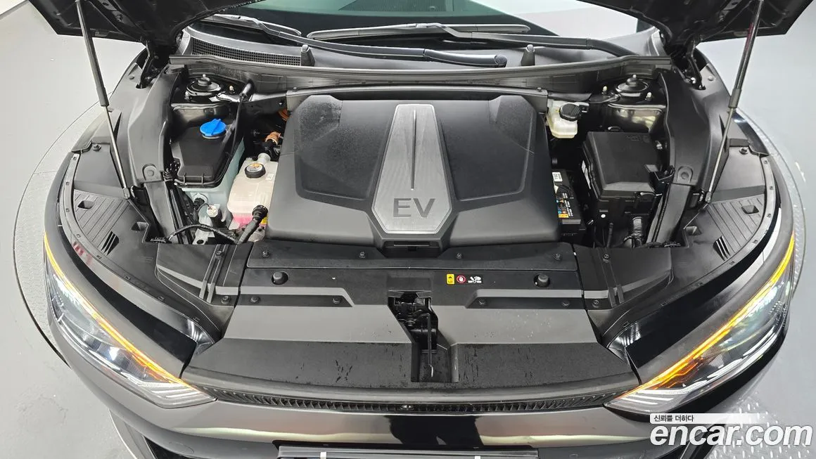 Kia EV6 — фото 6