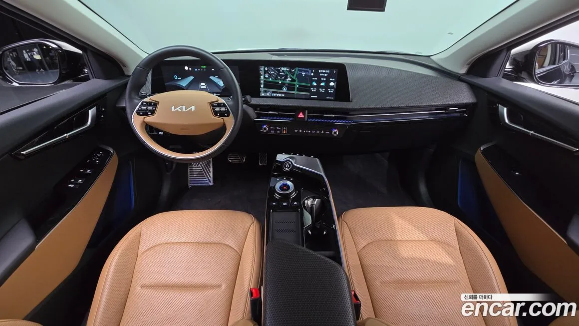 Kia EV6 — фото 7