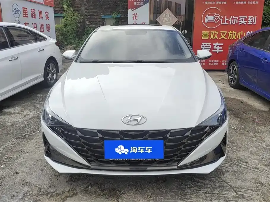 Hyundai Elantra 2023 из CN, фото 2