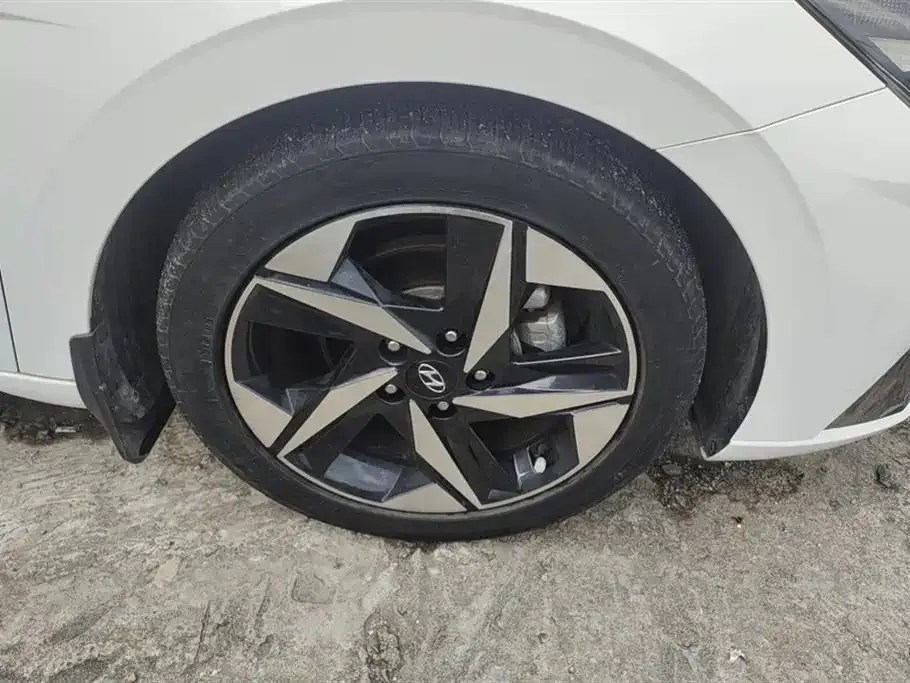 Hyundai Elantra 2023 из CN, фото 6