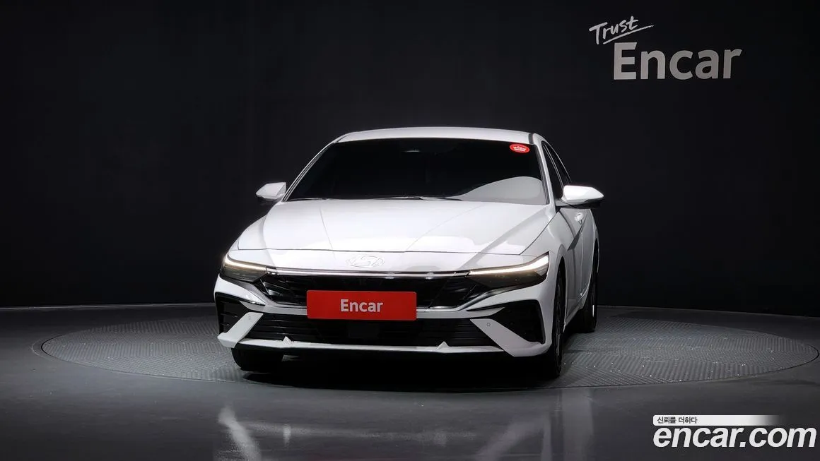 Hyundai AVANTE — фото 3