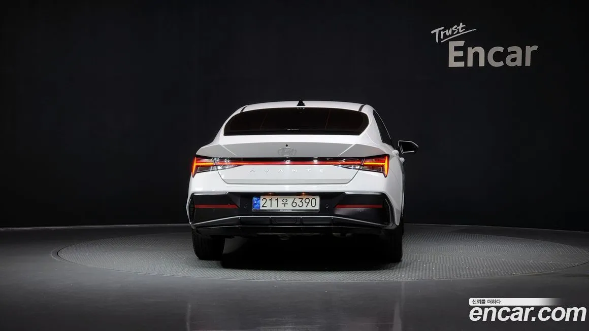 Hyundai AVANTE — фото 4