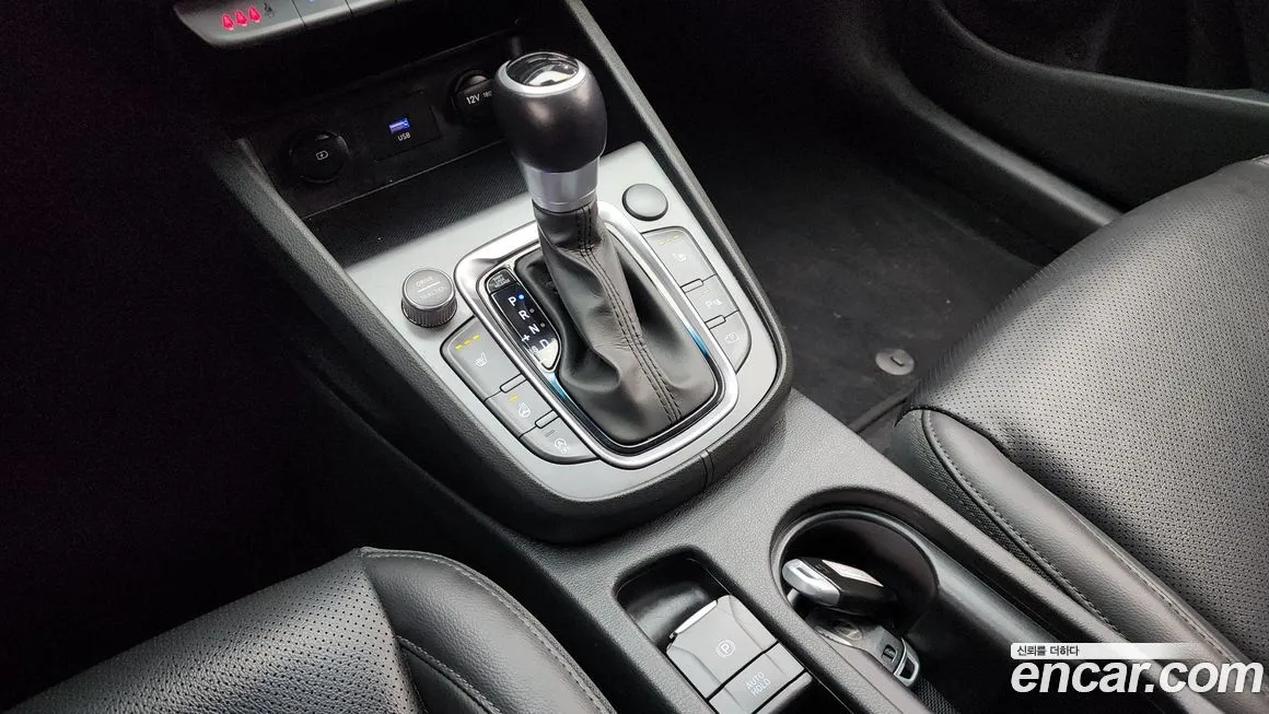 Hyundai Kona 2021 из KR, фото 9