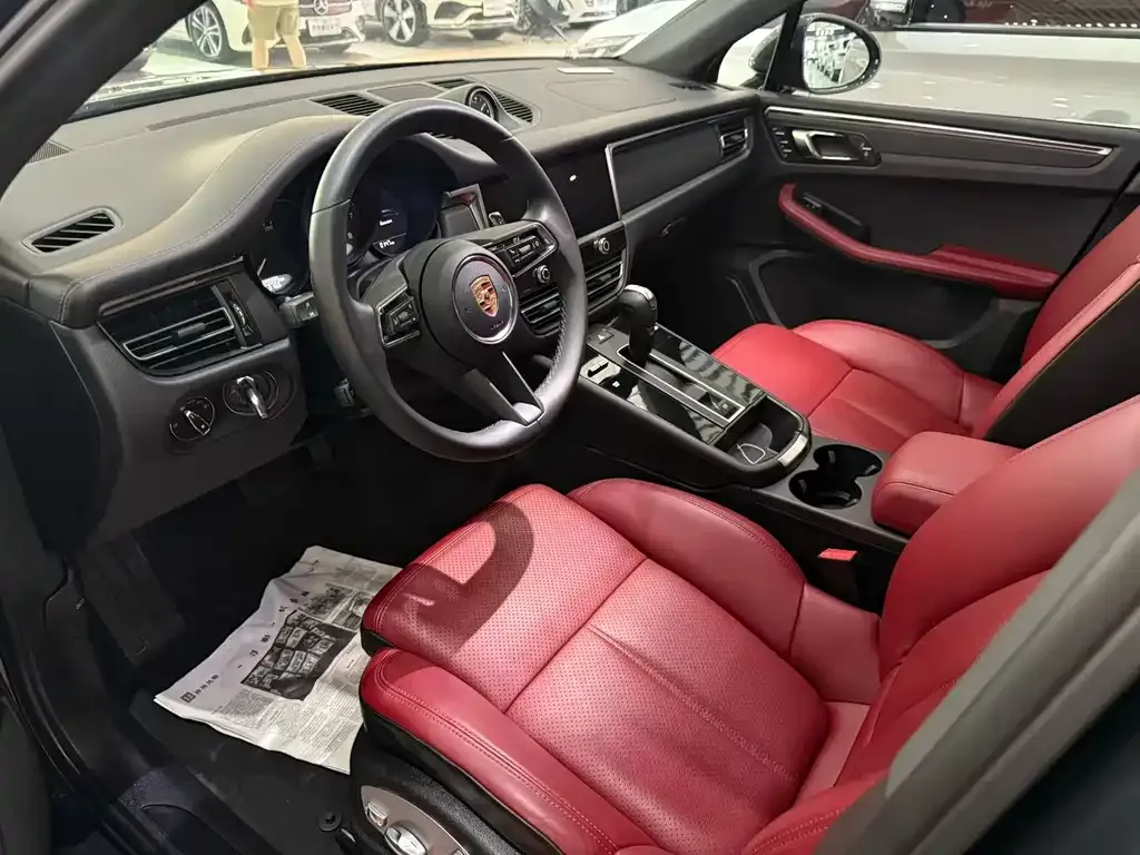 Porsche Macan 2024 из CN, фото 4