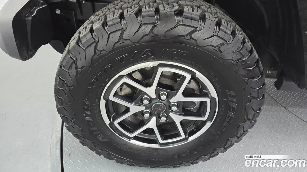 Jeep Wrangler 2024 из KR, фото 5