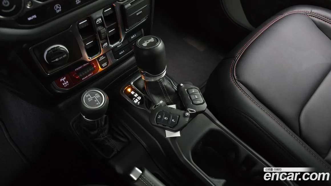 Jeep Wrangler 2024 из KR, фото 9