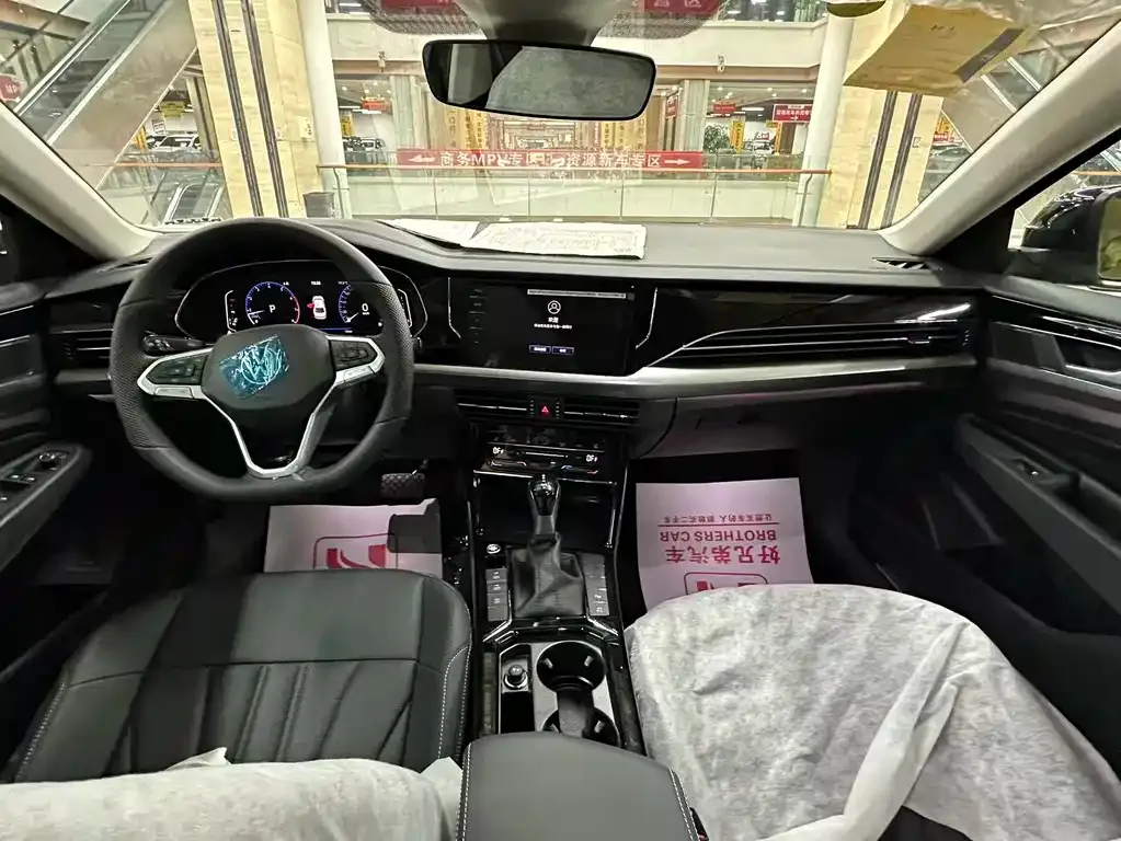 Volkswagen Passat 2025 из CN, фото 6