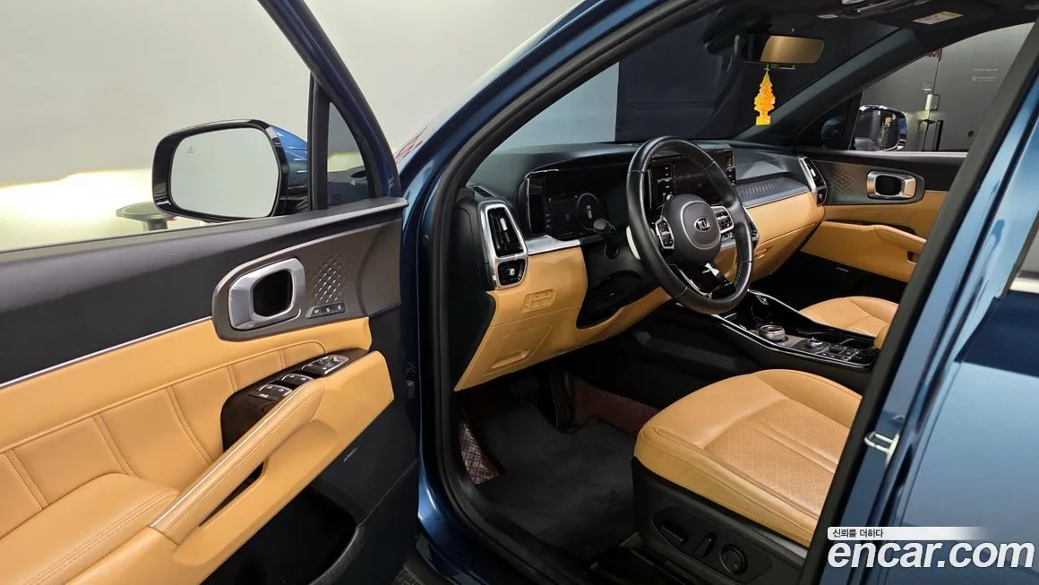 Kia Sorento — фото 10