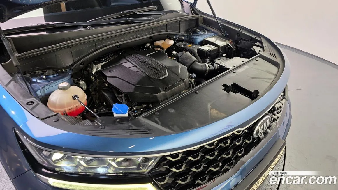 Kia Sorento — фото 6