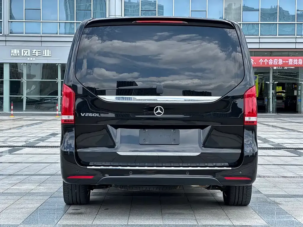 Mercedes-Benz V-Class — фото 5