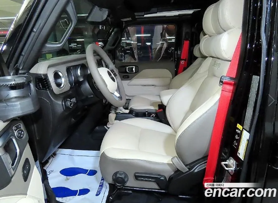 Jeep Wrangler 2021 из KR, фото 6