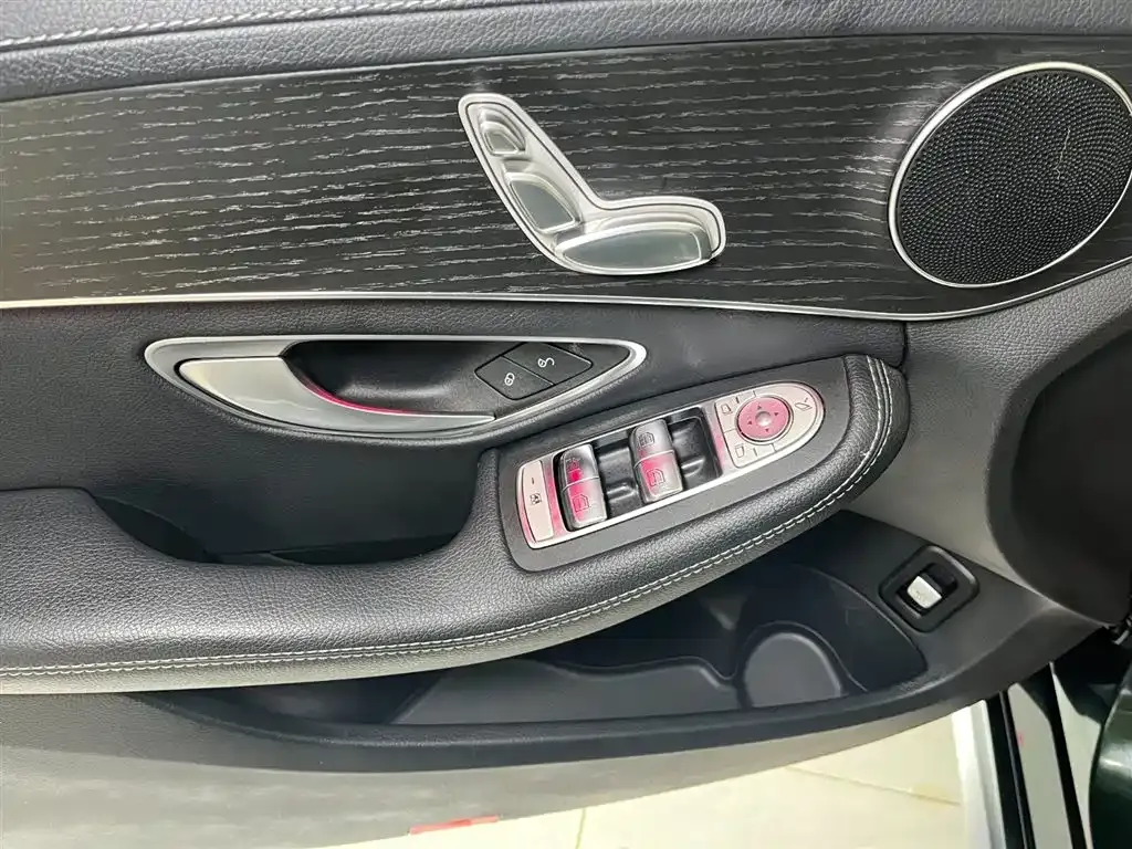 Mercedes-Benz C-Class 2021 из CN, фото 10
