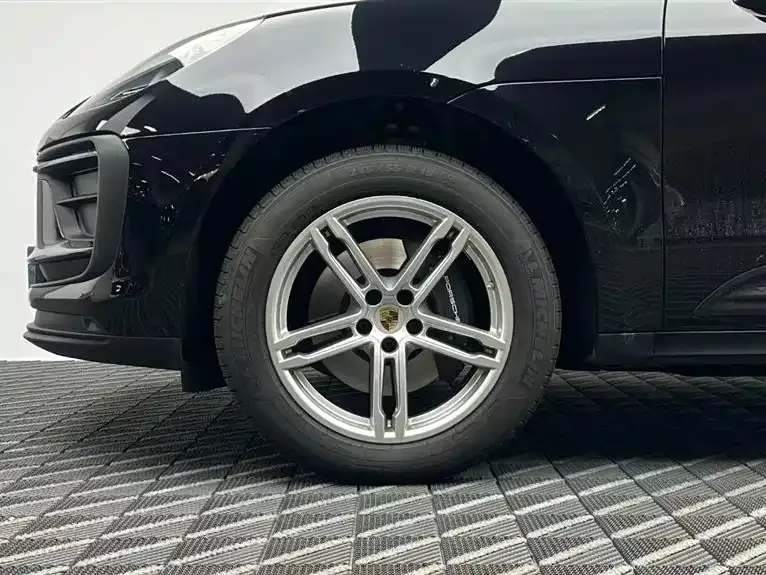 Porsche Macan 2025 из CN, фото 7