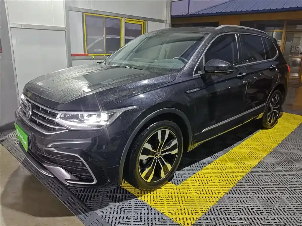Volkswagen Tiguan L 2024 из CN, фото 1