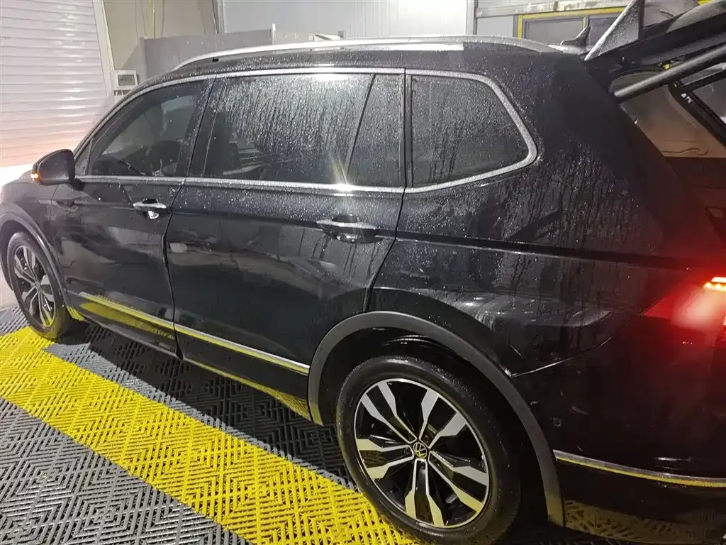 Volkswagen Tiguan L 2024 из CN, фото 5