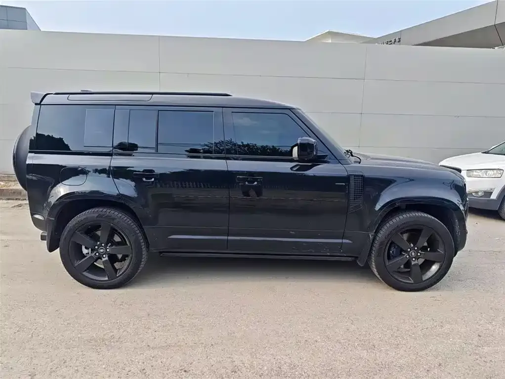 Land Rover Defender 2025 из CN, фото 4