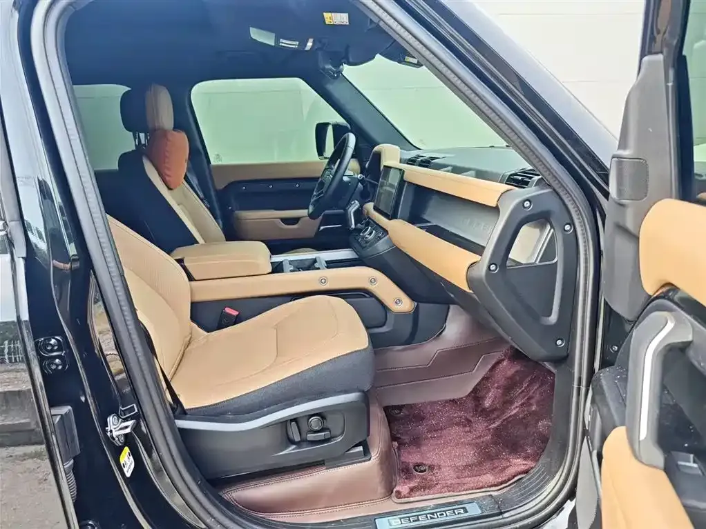 Land Rover Defender 2025 из CN, фото 7