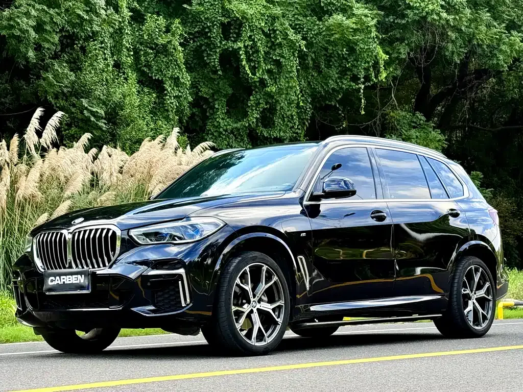 BMW X5 — фото 1
