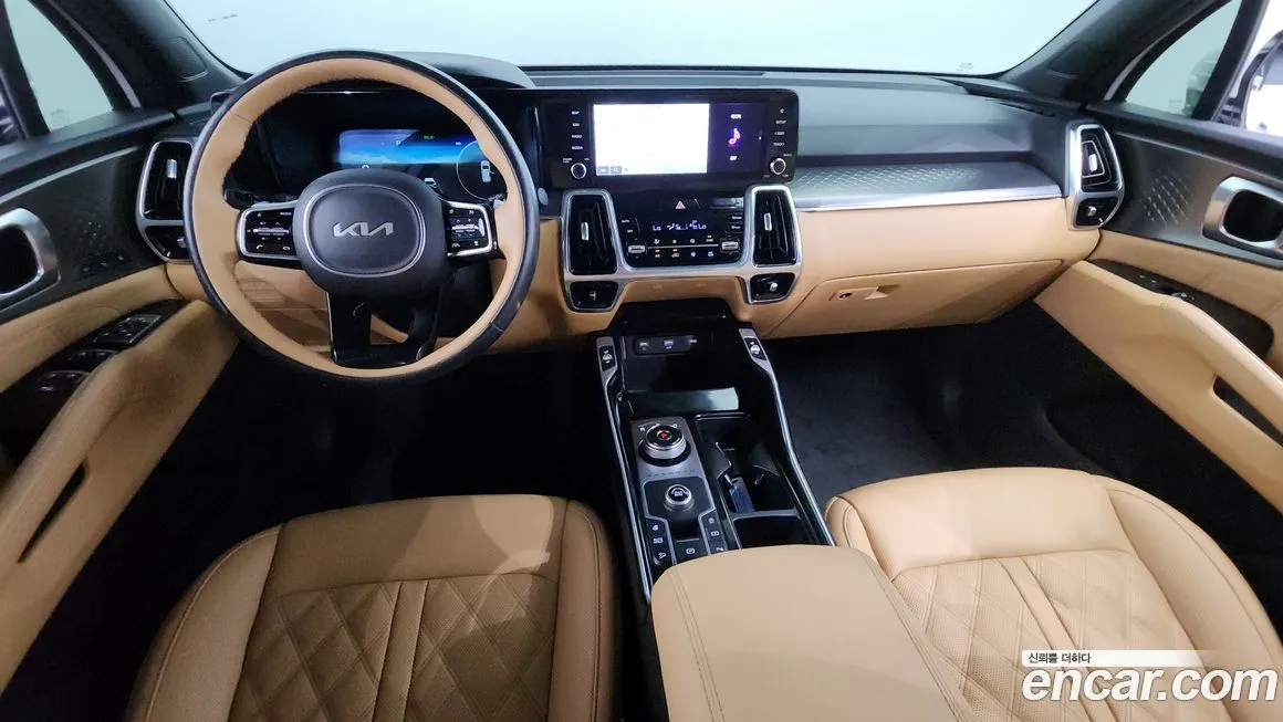 Kia Sorento — фото 7