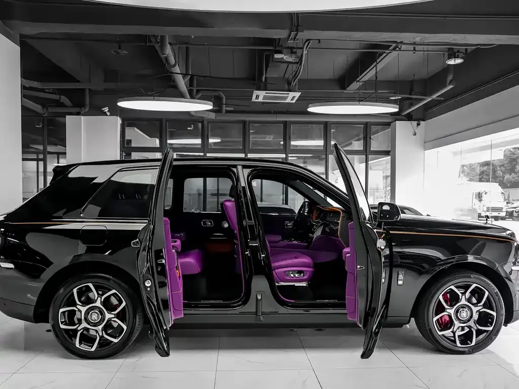 Rolls-Royce Cullinan — фото 7