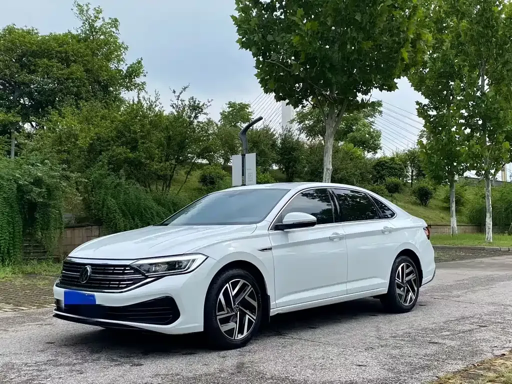 Volkswagen Sagitar 2022 из CN, фото 1