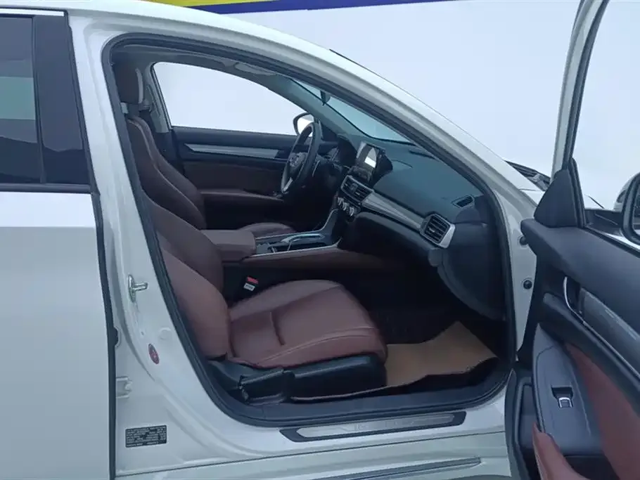 Honda Inspire 2021 из CN, фото 8