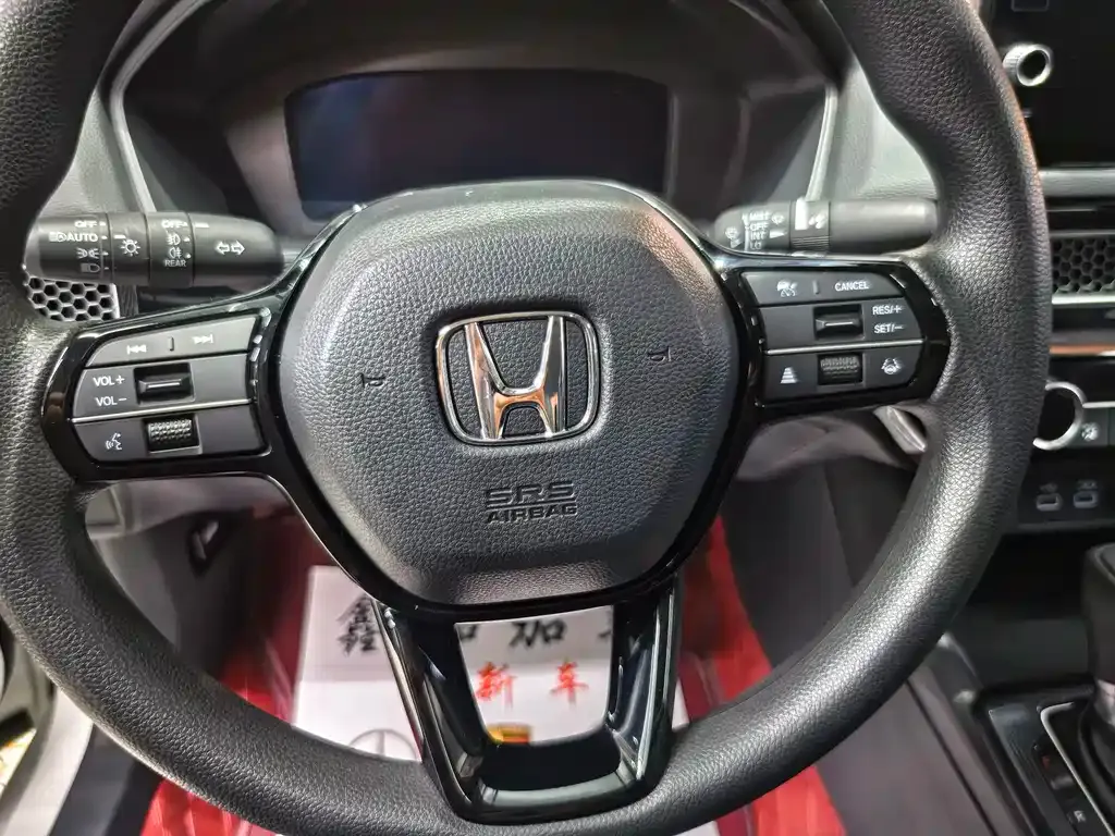 Honda Civic — фото 10