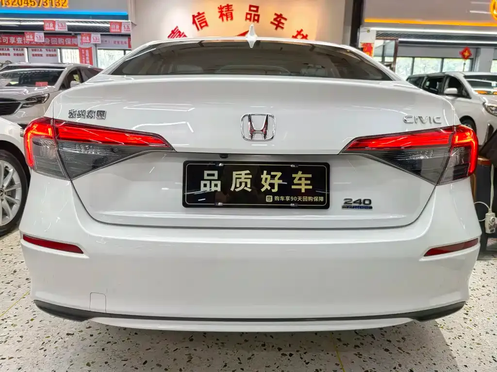 Honda Civic — фото 6