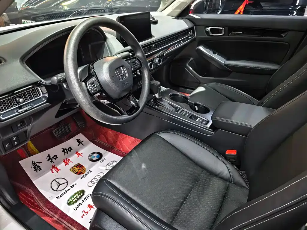 Honda Civic — фото 7