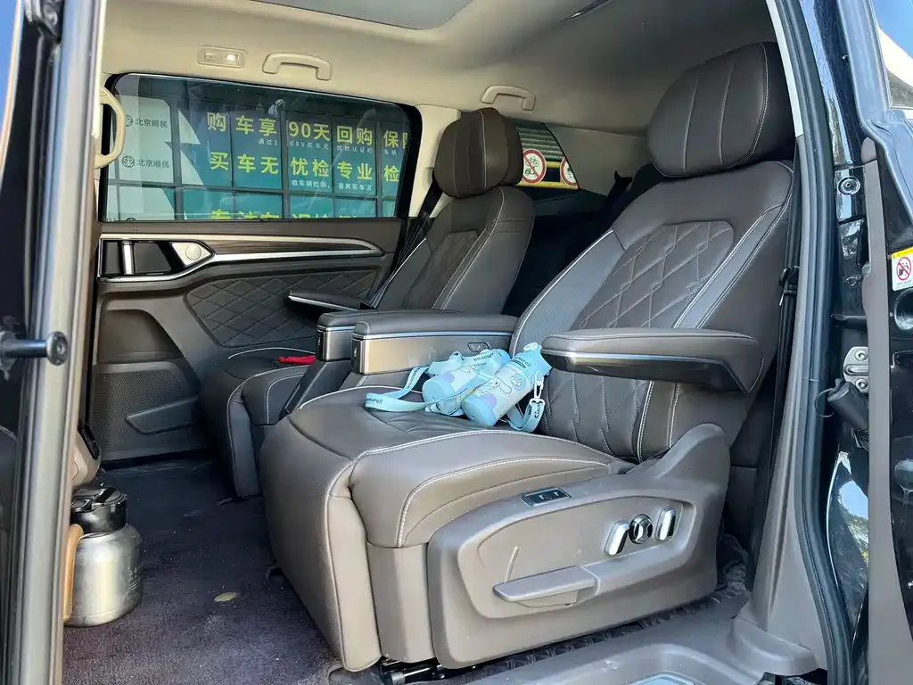Volkswagen Viloran 2021 из CN, фото 5