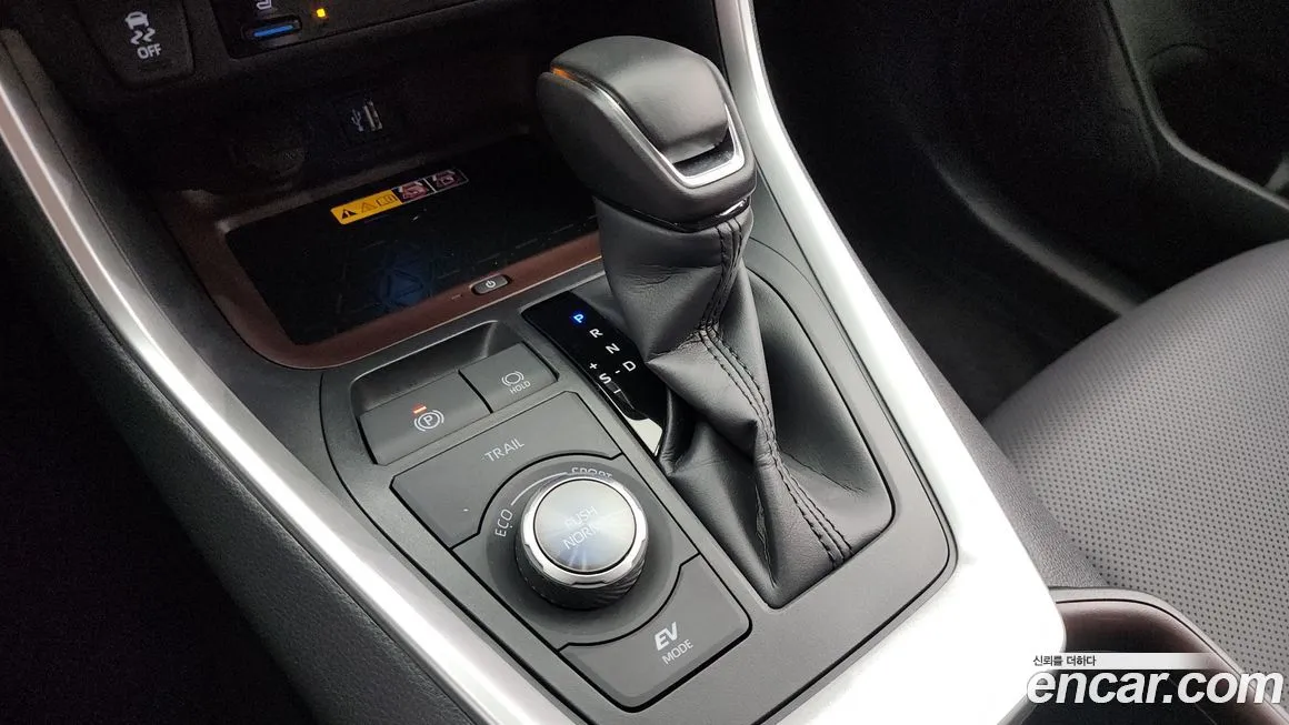 Toyota RAV4 2025 из KR, фото 9