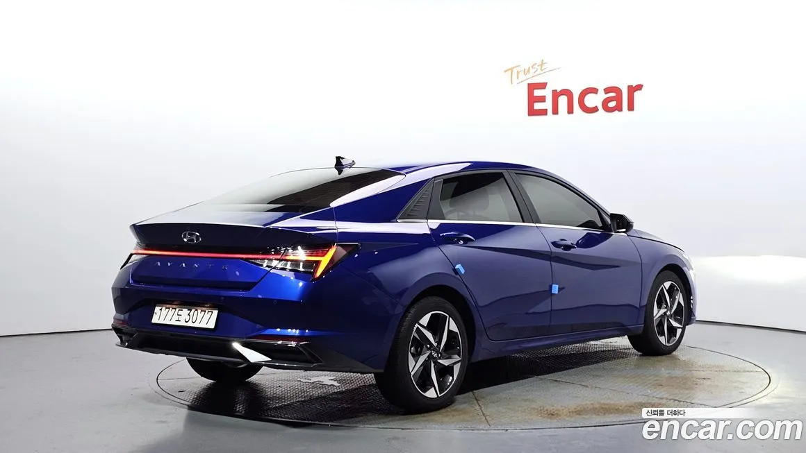 Hyundai AVANTE — фото 2