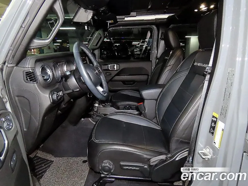 Jeep Wrangler 2021 из KR, фото 6