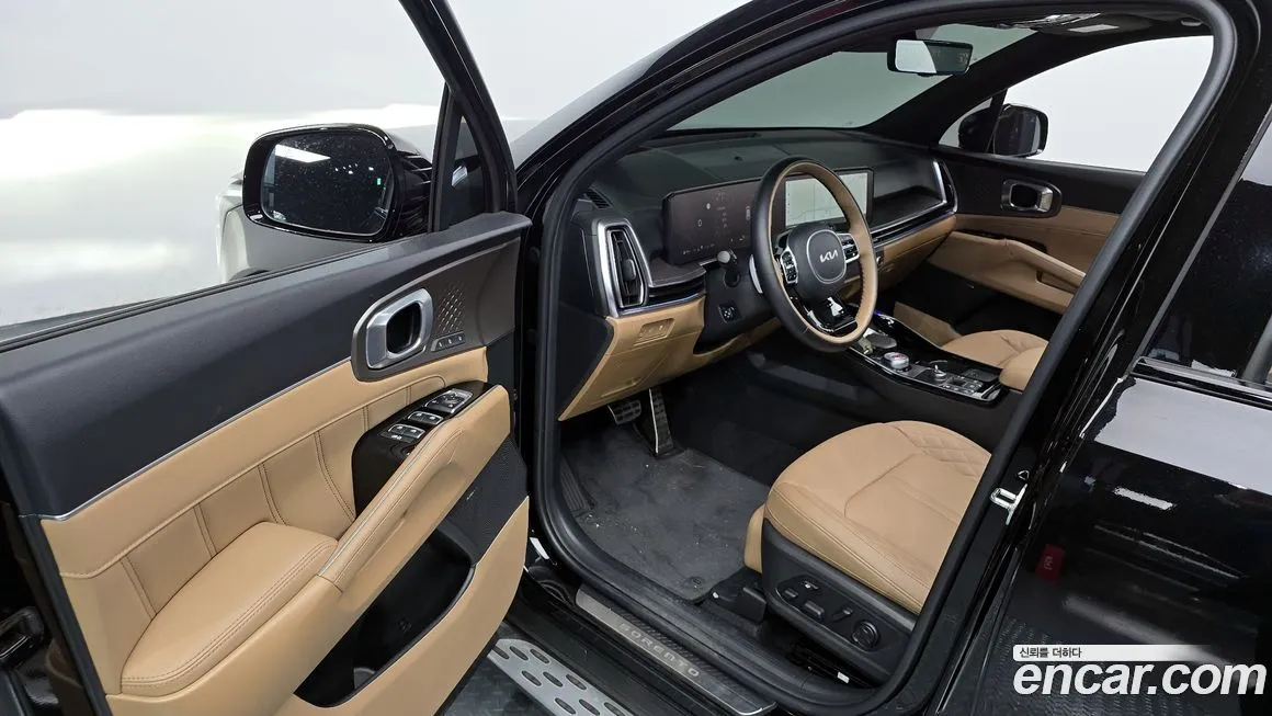 Kia Sorento — фото 10