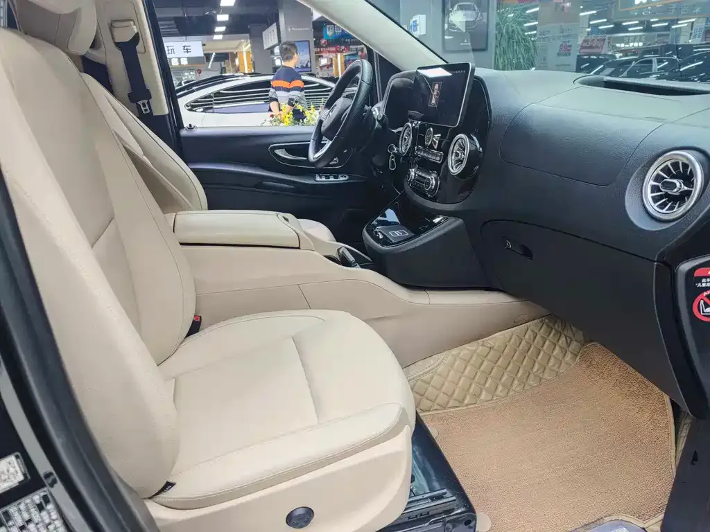 Mercedes-Benz Vito 2024 из CN, фото 10
