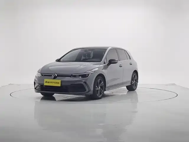 Volkswagen Golf 2022 из CN, фото 1