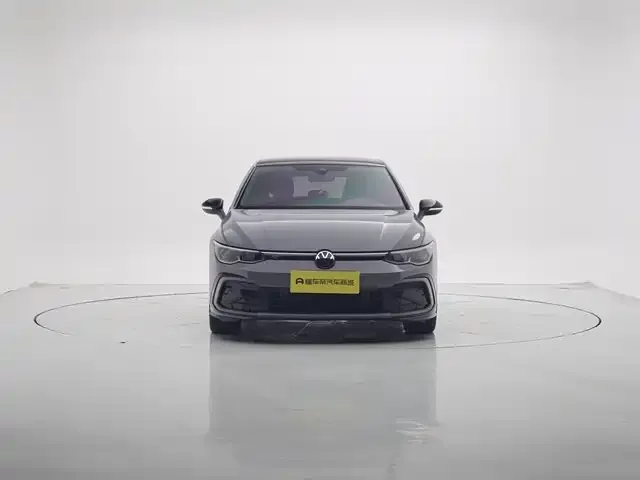 Volkswagen Golf 2022 из CN, фото 2