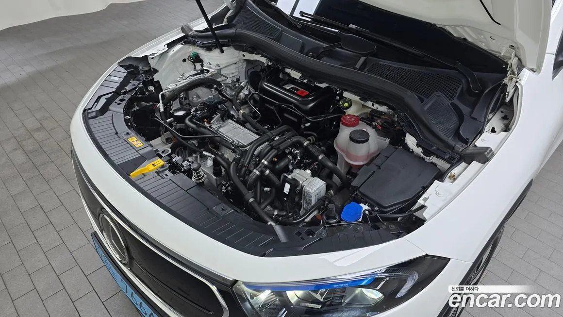 Mercedes-Benz EQA 2023 из KR, фото 6