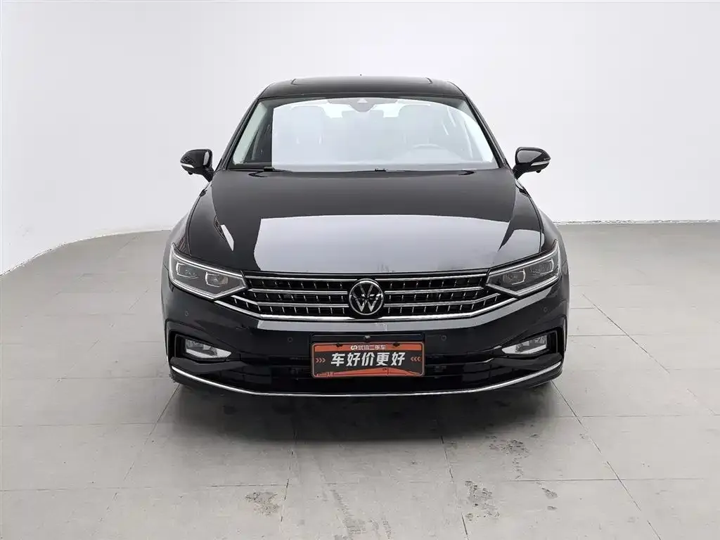 Volkswagen Magotan 2023 из CN, фото 3