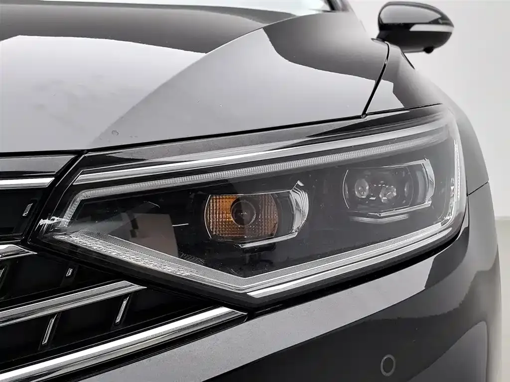 Volkswagen Magotan 2023 из CN, фото 7