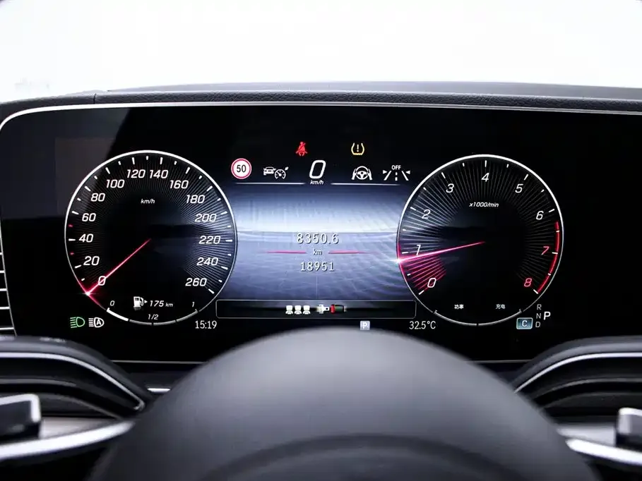 Mercedes-Benz GLE Coupe 2024 из CN, фото 6