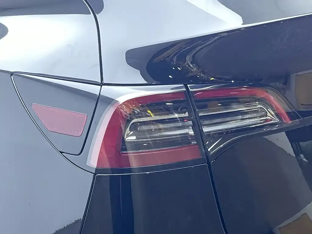 Tesla Model Y 2021 из CN, фото 10