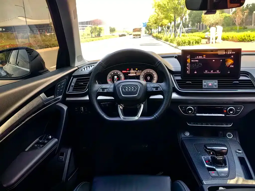 Audi Q5L 2022 из CN, фото 8