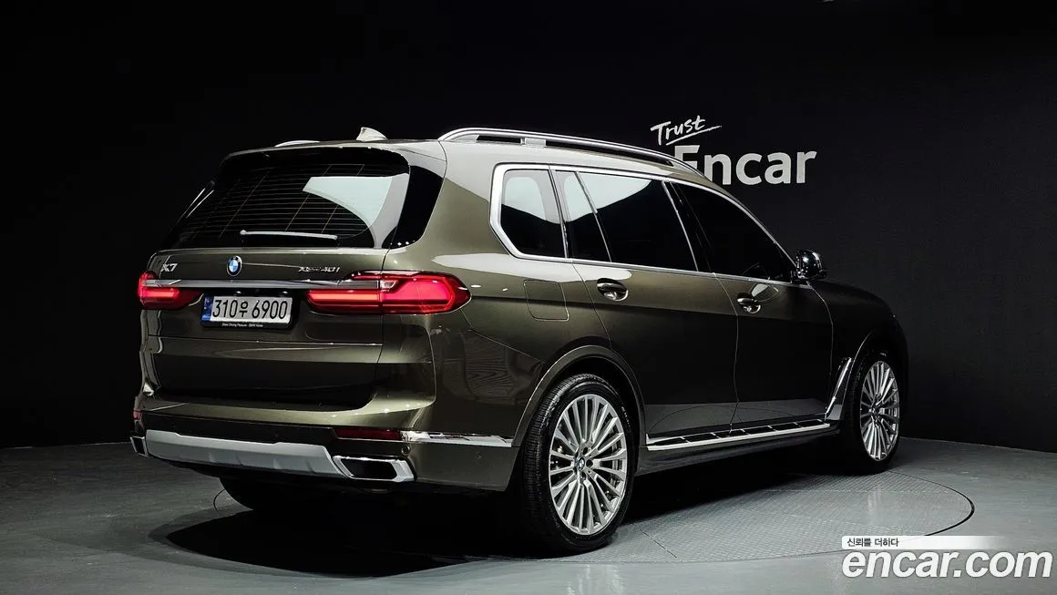 BMW X7 2022 из KR, фото 2